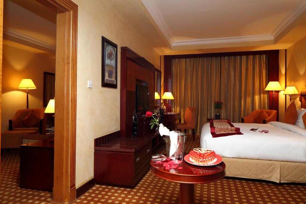 Ramada Riyadh Hotel Dış mekan fotoğraf