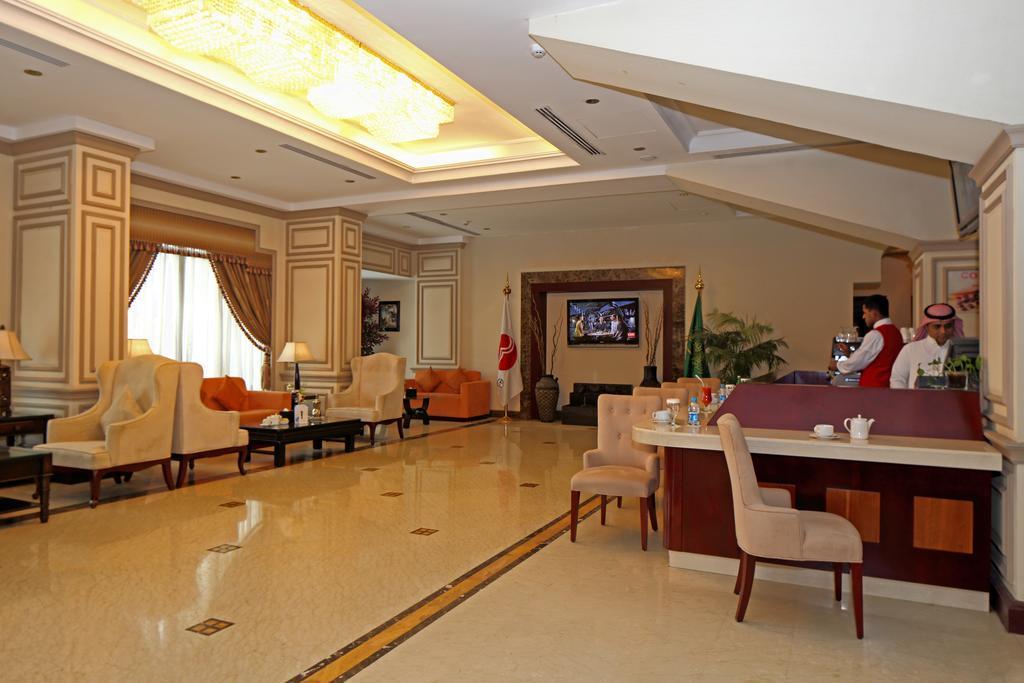 Ramada Riyadh Hotel Dış mekan fotoğraf
