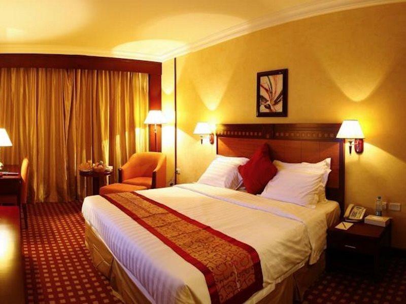Ramada Riyadh Hotel Dış mekan fotoğraf